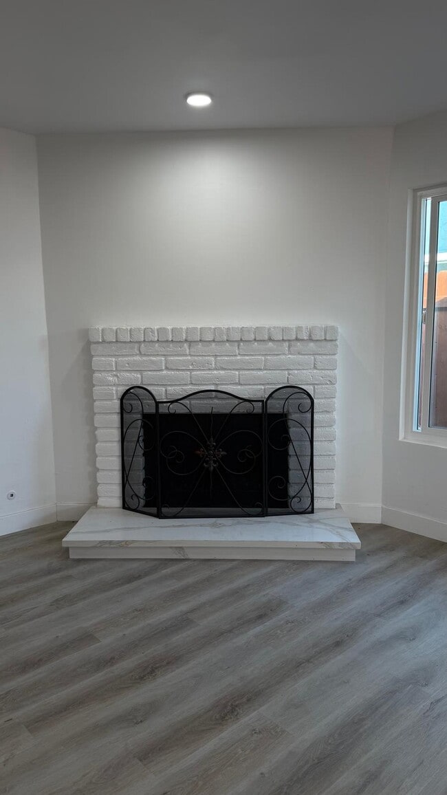 Photo - 1320 Vinca Way