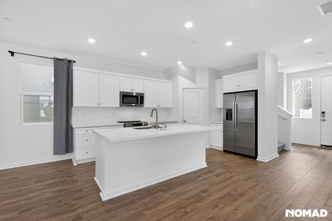 Photo - 26648 Jonquil Ave