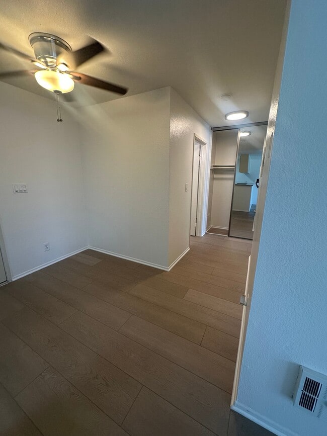 Photo - 3415 Linden Ave Unit 105