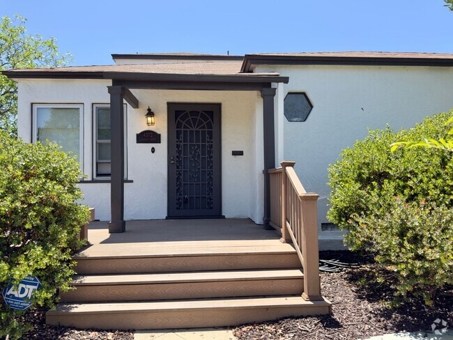 Building Photo - Renovated 3-Bedroom Home with Private Mast...