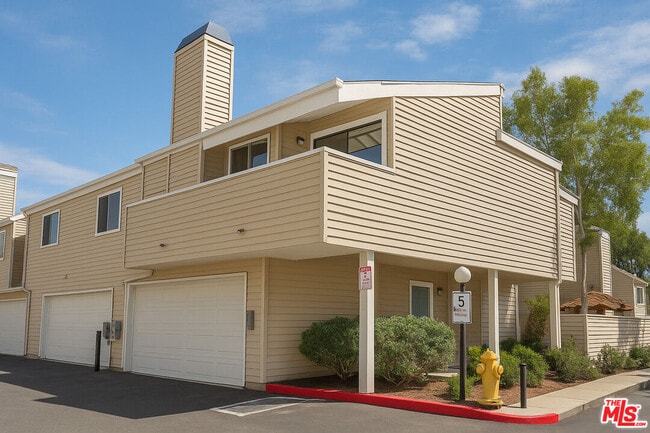 Building Photo - 9928 Sepulveda Blvd Unit 5 Rental