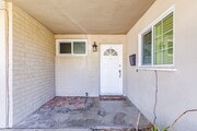 Photo - Beautifully Renovated 3-Bedroom Home in Pr...