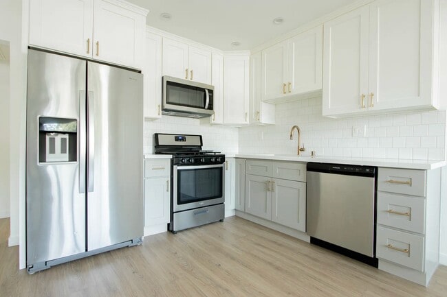 Building Photo - 3800 Albright Ave