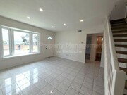 Photo - 1862 Hanford Dr