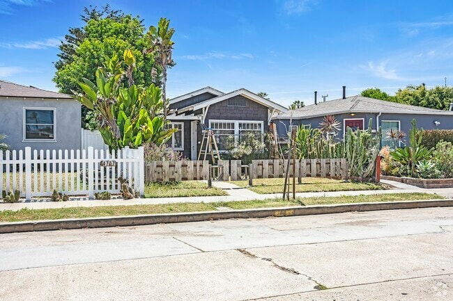 Building Photo - 4741 Brighton Ave Rental
