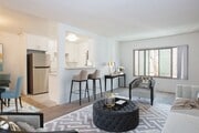 Photo - Chateau Brentwood Apartments