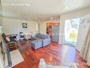 Photo - 2421 Ruhland Ave