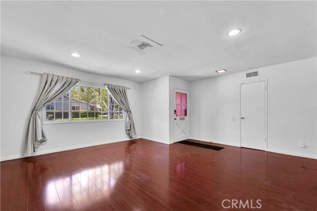 Photo - 6656 Cleomoore Ave