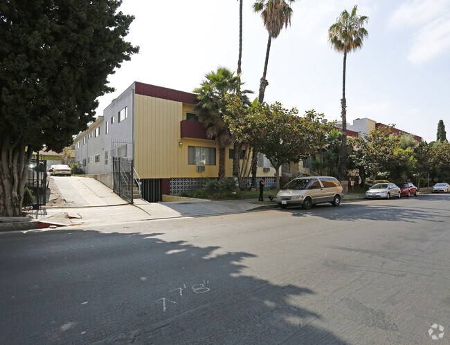722 S St Andrews Place - 722 S. St. Andrews Pl.