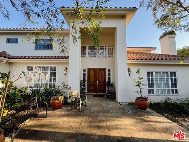 Photo - 3128 Club Dr