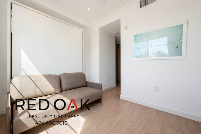 Photo - 11649 Mayfield Ave Unit 5B