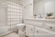 Photo - 10535 Lindley Ave Unit 26