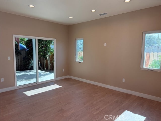 Photo - 1072 N Vinedo Ave