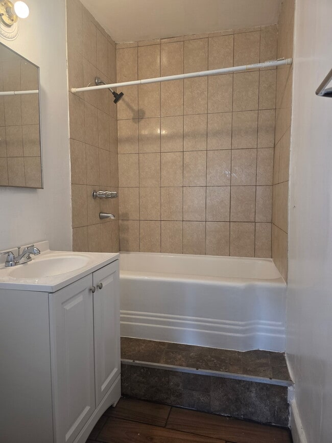 Photo - 220 S Pannes Ave