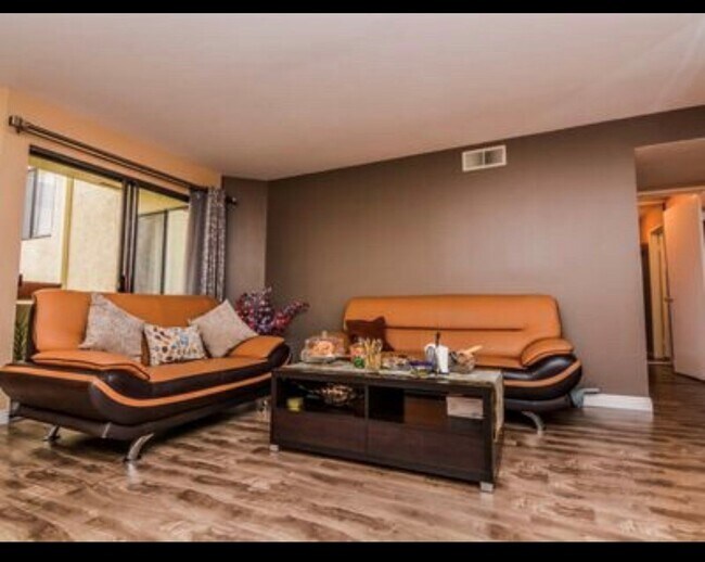 Photo - 13825 Beaver St Unit 32