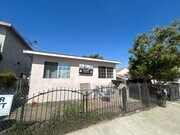 Photo - 327 W D St Unit 327.5