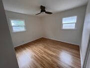 Photo - 1304 Walnut Ave
