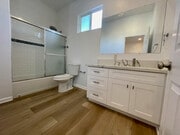 Photo - 2628 S Burnside Ave Unit 1