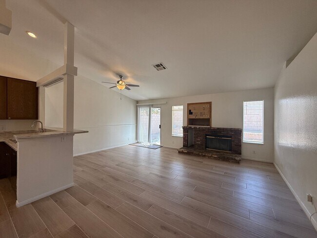 Photo - 6124 Malaga Ct