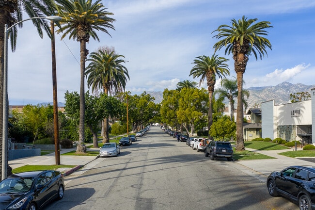 Photo - 123 S Roosevelt Ave Unit 8