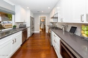 Photo - 249 Greenmeadow Dr House