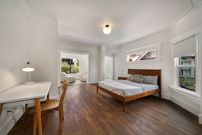 Photo - 1133 3rd Ave Unit B2