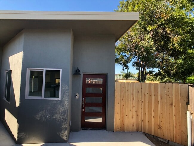 Photo - Charming 2-Bedroom Fully Remodeled Home with Giant Yard in the College West Area! |Available Imme...