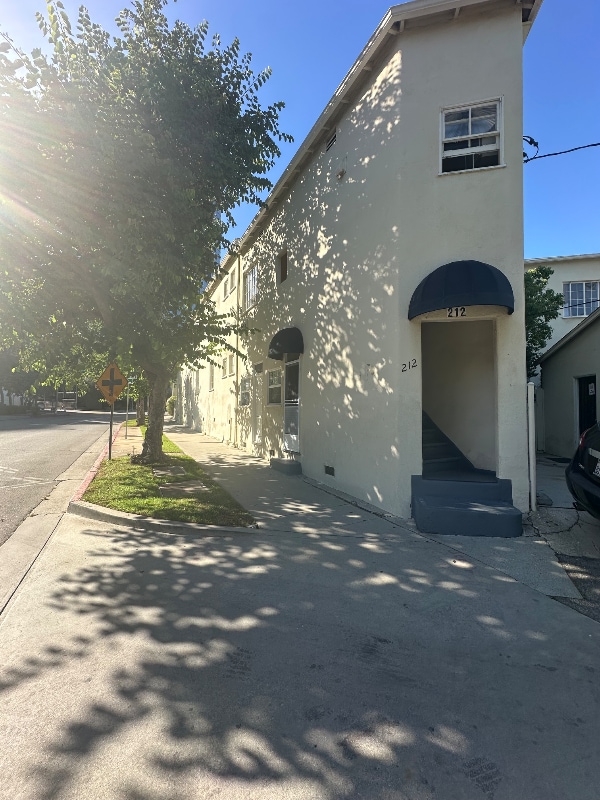 Photo - 212 S Moreno Dr Unit NA