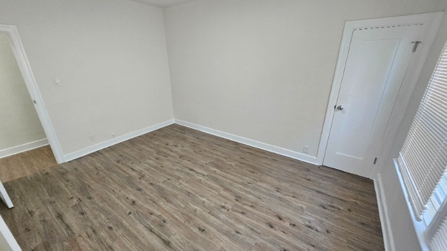 Photo - 427-431 Normandie Ave Unit 3