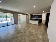 Photo - Gorgeous 2 bedroom and 2 bathroom home in ...