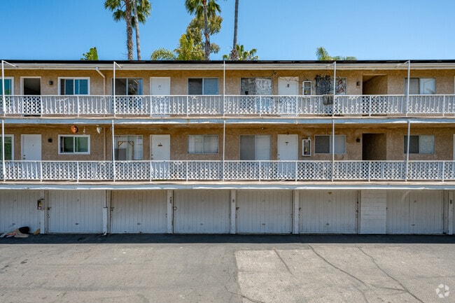 Alternate Building View - San Clemente Beachwalk