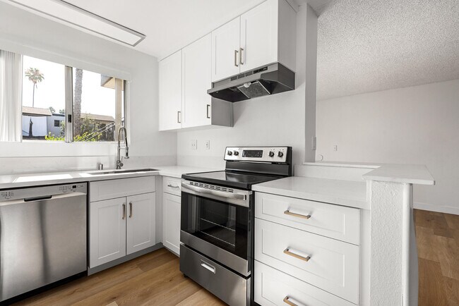 Photo - Terre at S Lincoln