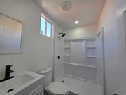 Photo - 2040 Earl St House