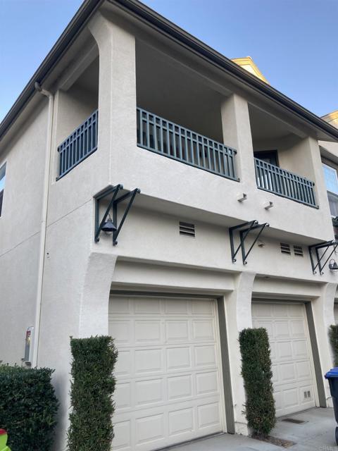 Building Photo - 16941 Meadowlark Ridge Rd Unit 1