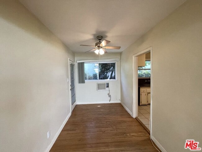 Photo - 14940 Dickens St Unit 1