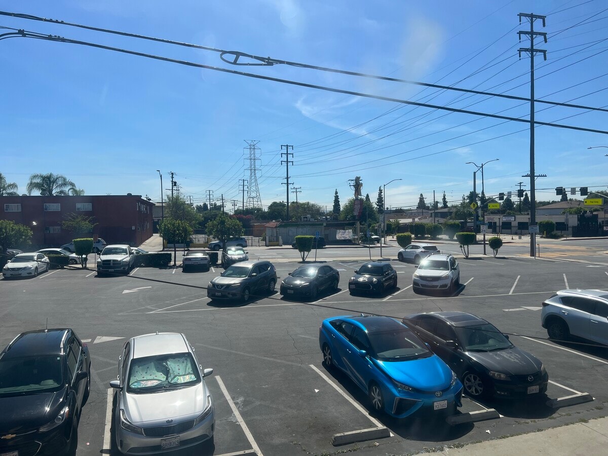 Photo - 6350 Bissell St Unit A