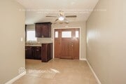 Photo - 1018 W G St