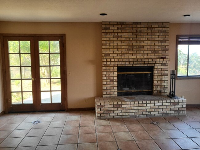 Photo - 658 Coronado Hills Dr