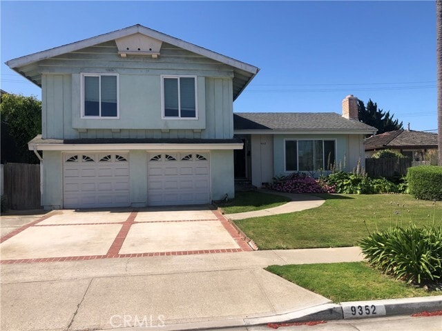 Photo - 9352 Mokihana Dr