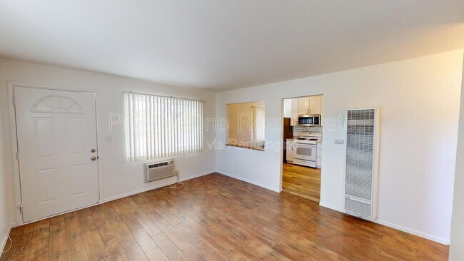 Photo - 6023 Severin Dr