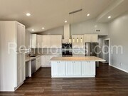 Photo - 1410 Shoshone St House