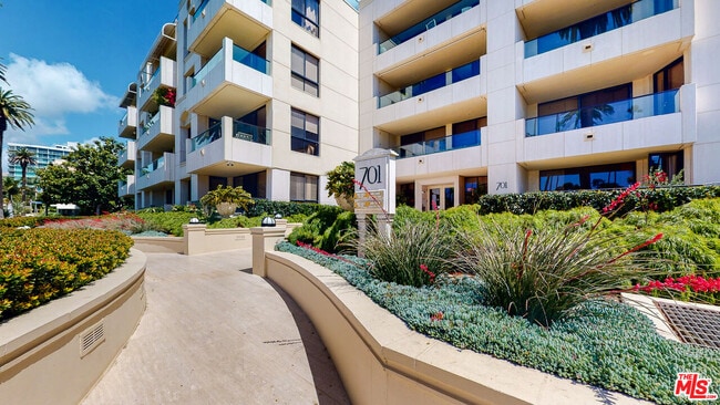 Building Photo - 701 Ocean Ave Unit 311