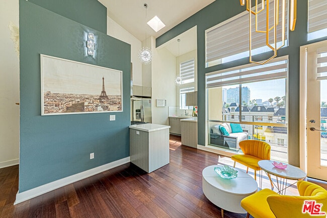 Photo - 600 Ridgeley Dr Unit PH 1