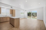 Photo - 10053 Amestoy Ave