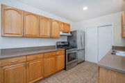 Photo - 7820 Lasaine Ave