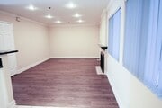 Photo - 15040 Moorpark St