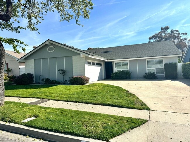 Coming Soon!! Charming Single Story Upgrad... - Coming Soon!! Charming Single Story Upgrad... House