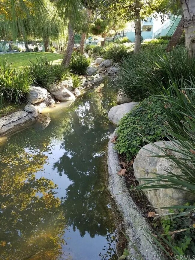 Photo - 920 W Del Amo Blvd