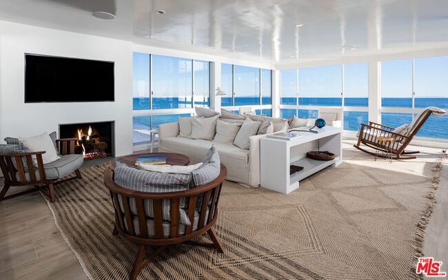 Photo - 22548 CA-1 Unit 311