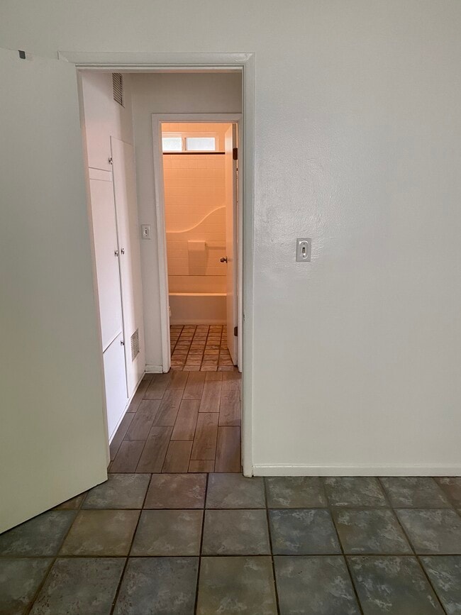 Hallway - 710 Copeland Ct Unit A